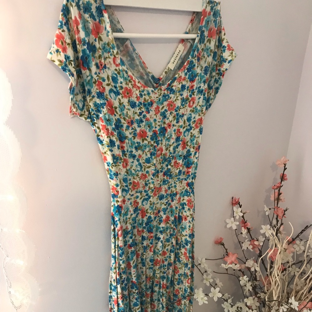 Size S Summer Floral Dress